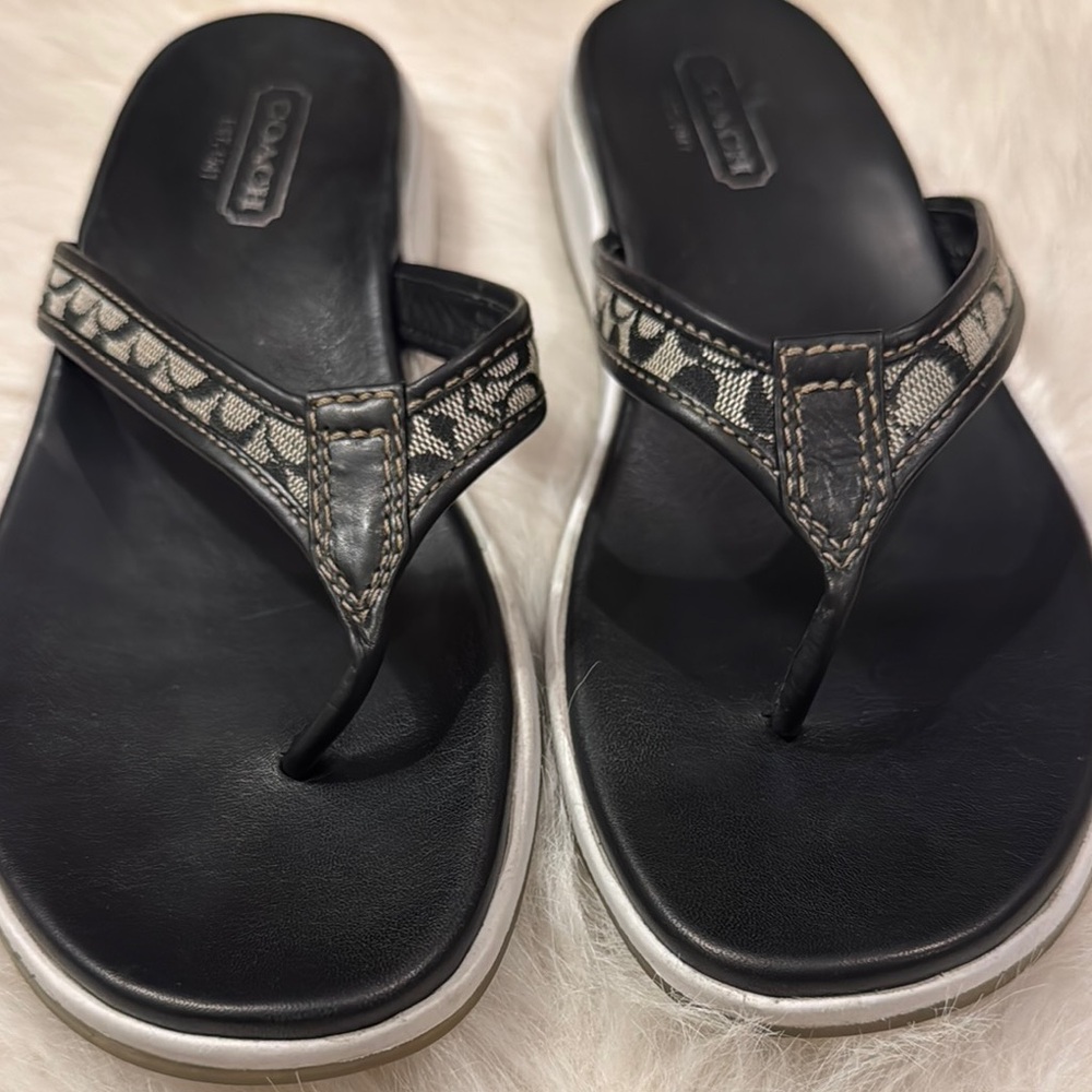 Coach Black and Gray Sandals Size 9 1/2 pre-owned. - Picture 2 of 7